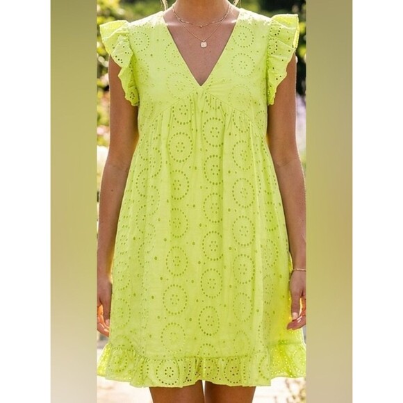 HYFVE Dresses & Skirts - NWOT HYFVE Vibrant Green Eyelet Mini Dress